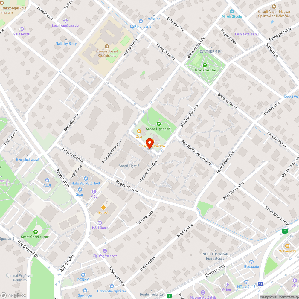 Lóg az ethernet kábel a Szedersor utcában bejelentés helye