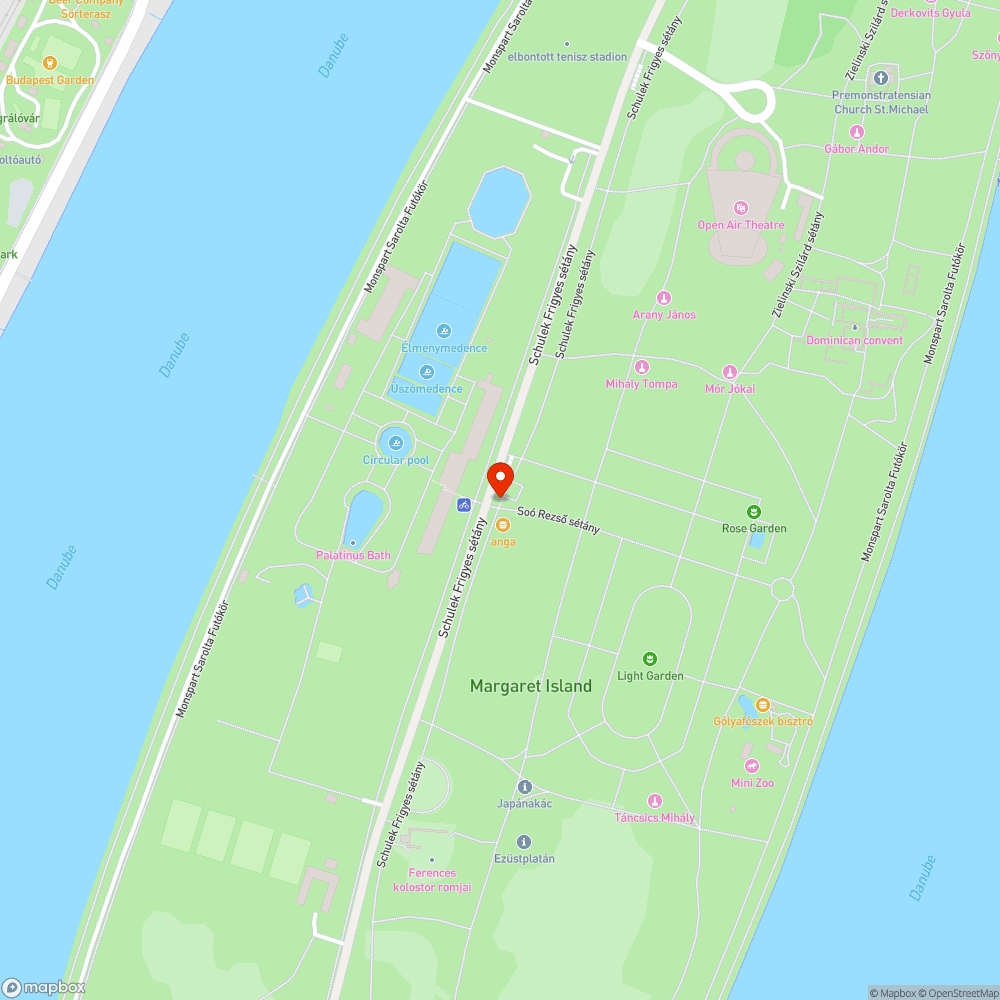 Locsoló kanna és pet palack lóg a fán bejelentés helye