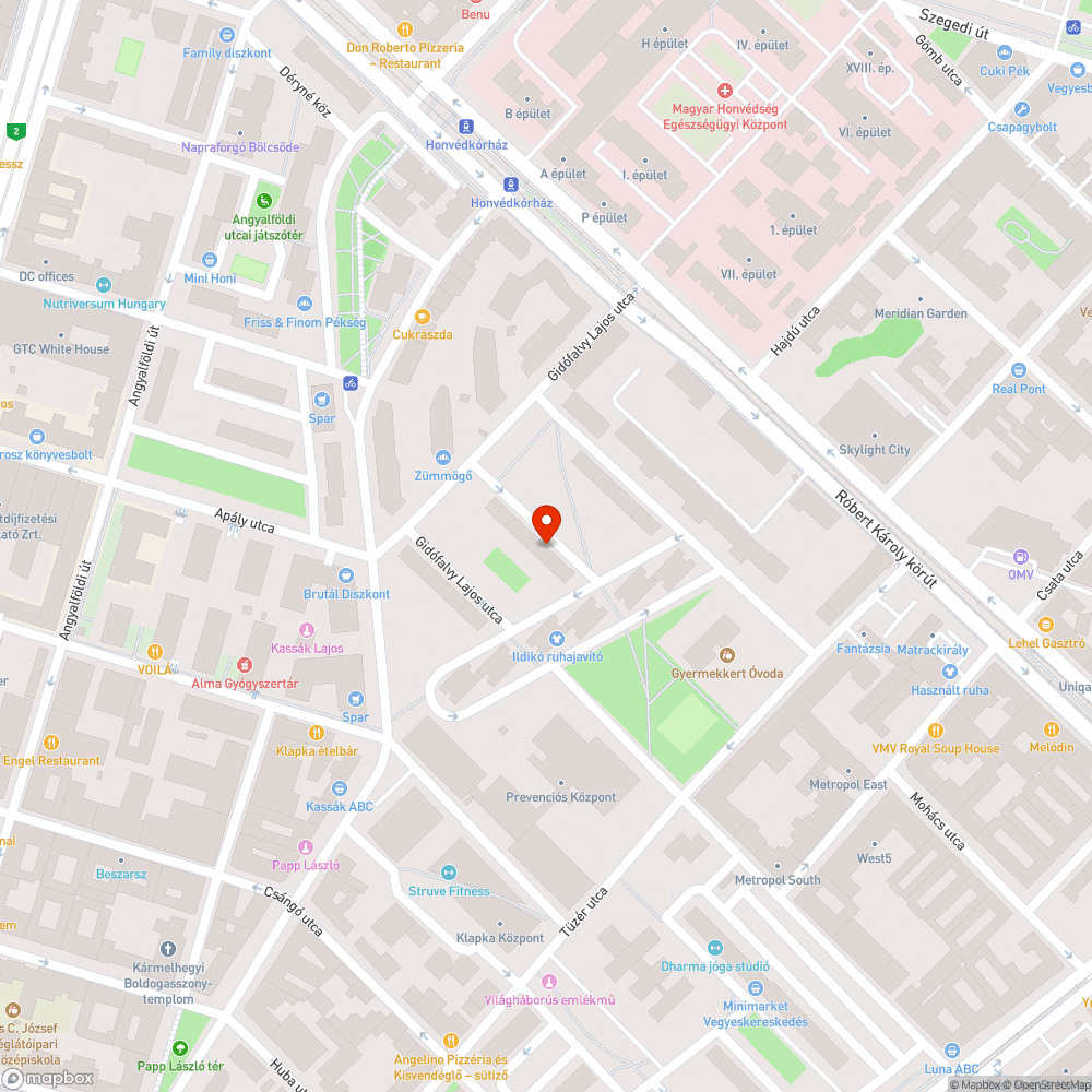 Hónapok óta 1.5 parkoló helyet foglaló jármű bejelentés helye