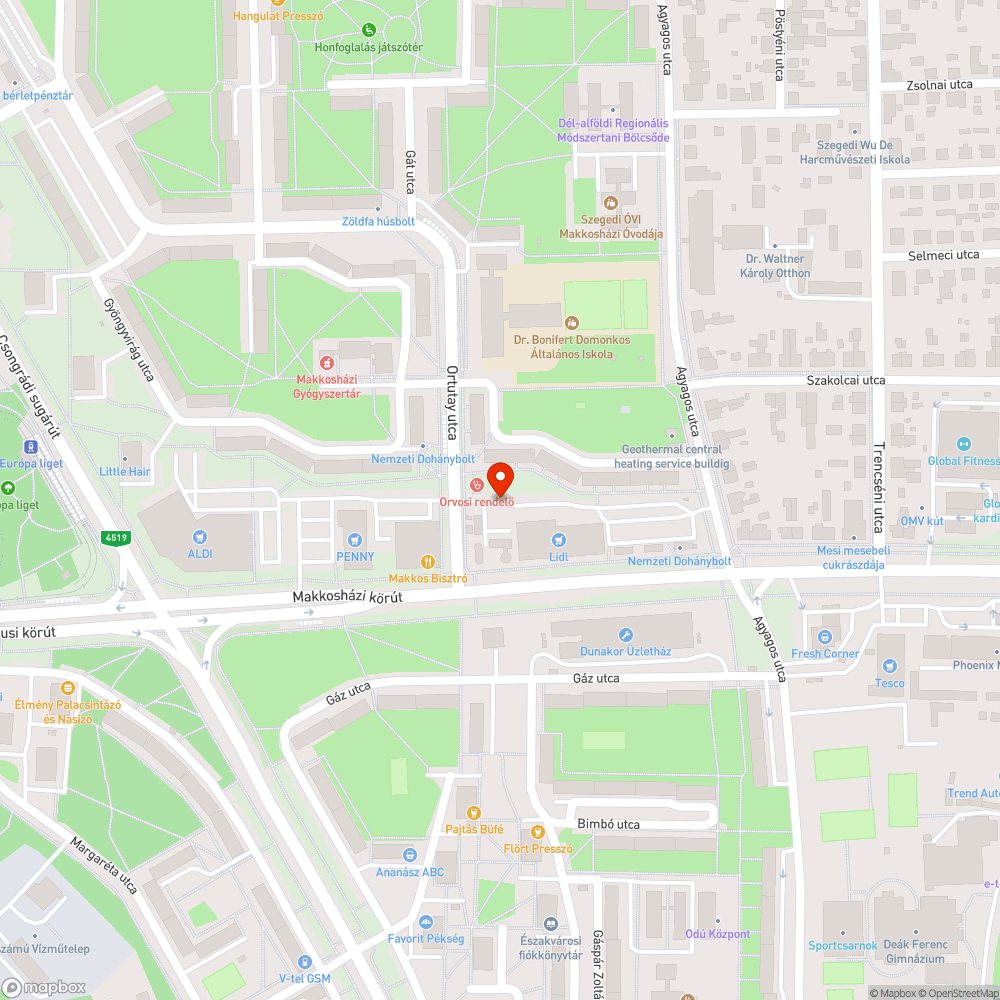 Megdőlt tábla a Lidl parkolójában bejelentés helye