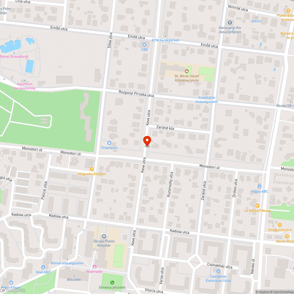 Egy kábel lóg ki bejelentés helye