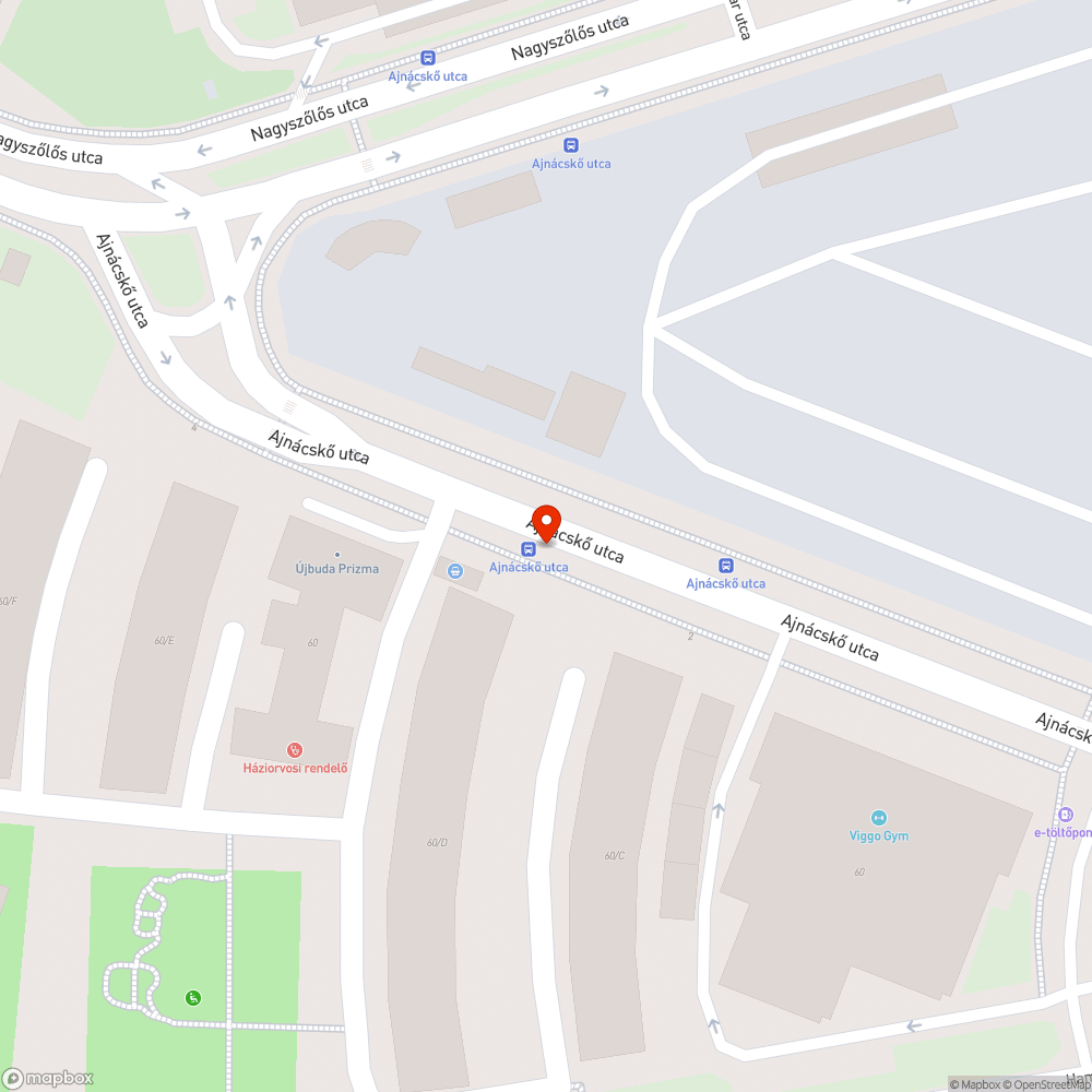 Nem tervezett csónakázótó a járdán bejelentés helye