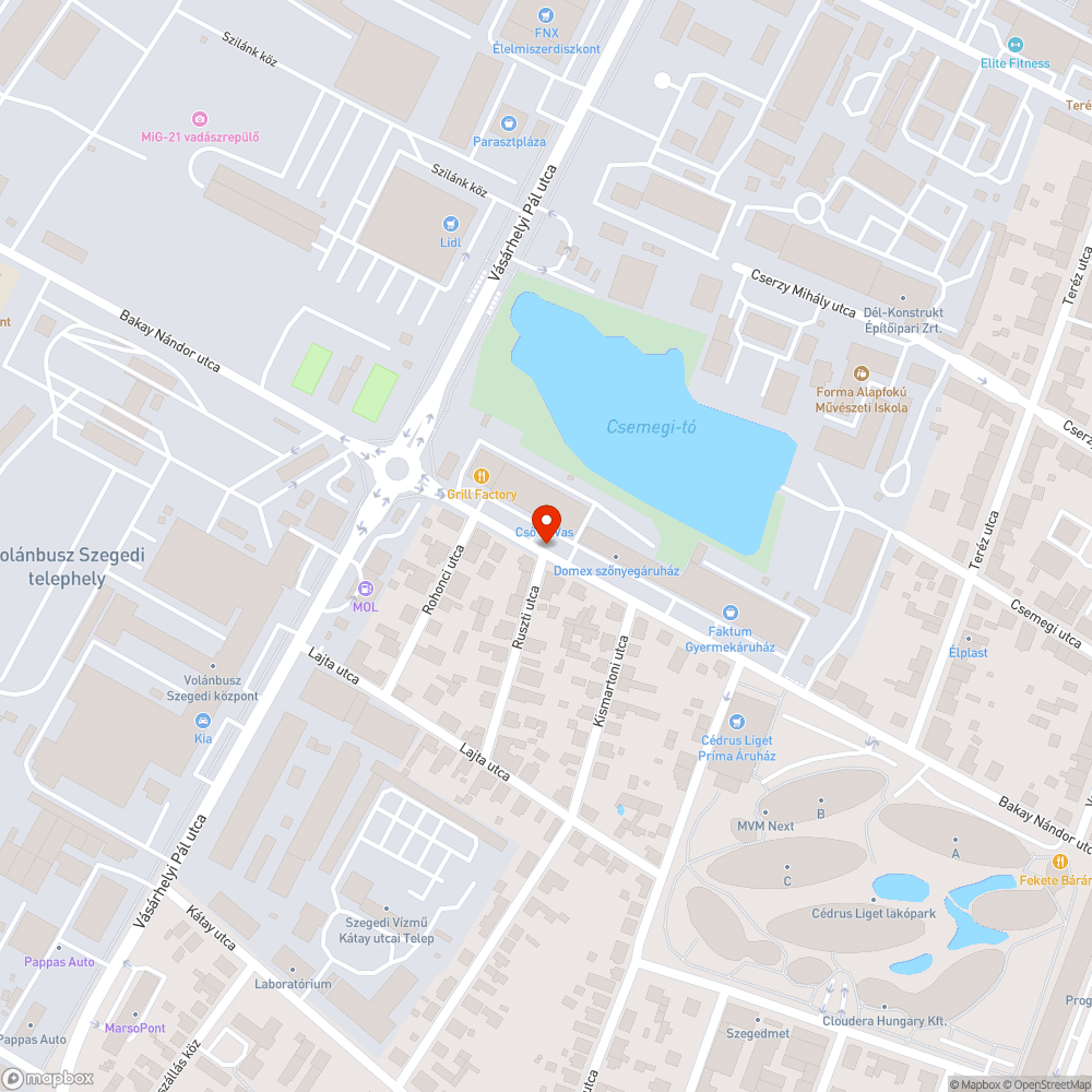 Szétmállott, kiöregedett fedlap - Bakay Nándor és Ruszti utca sarka bejelentés helye