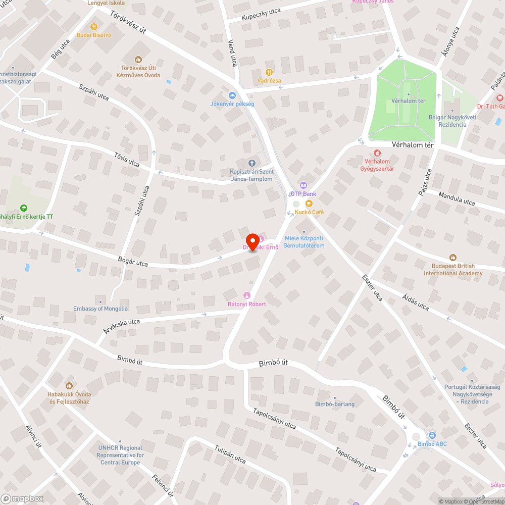 Két nagy kátyú a Bogár utcában bejelentés helye