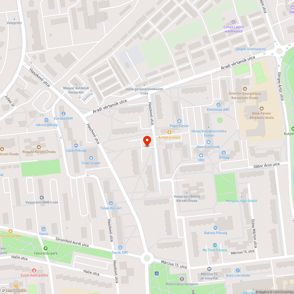 Eldőlt közlekedési tábla bejelentés helye