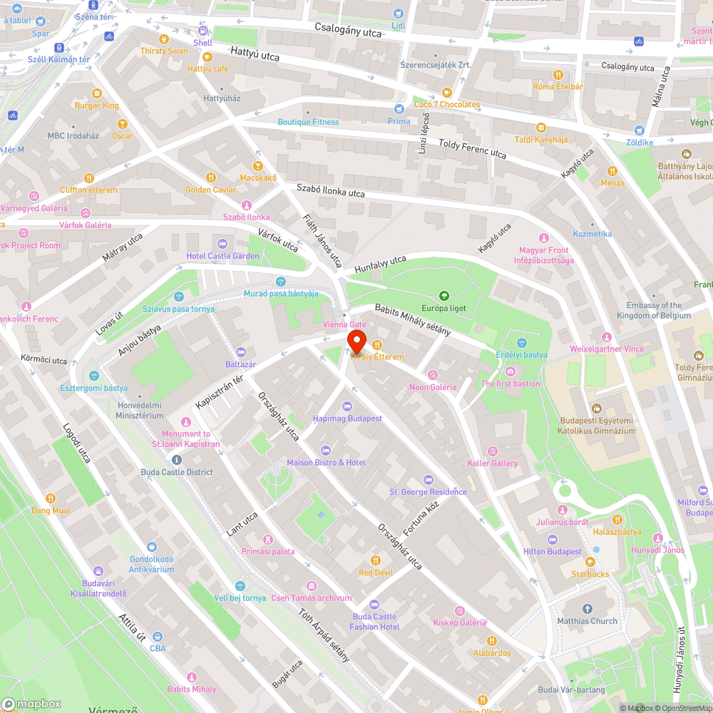 Kopott padok a várban bejelentés helye