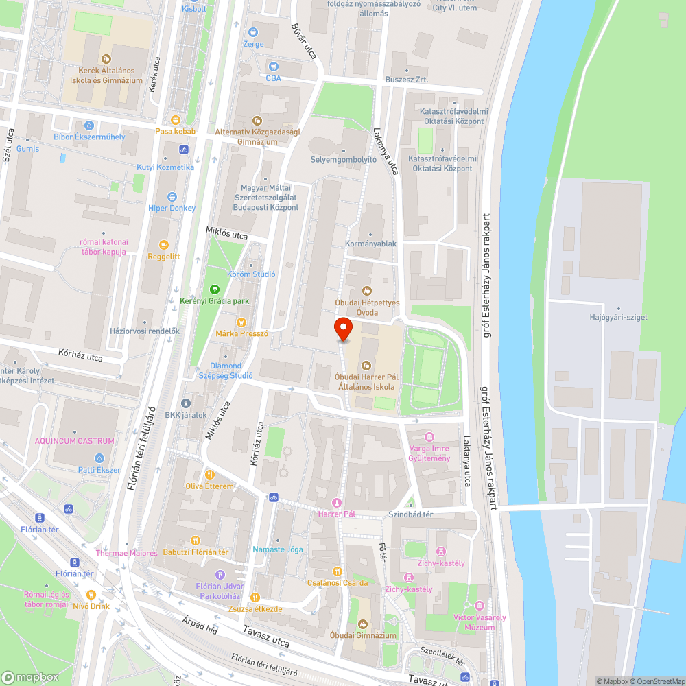 Kopott, rossz állapotú fedlap bejelentés helye