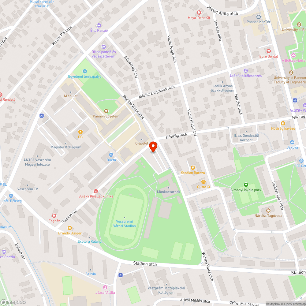 Évek óta parkolóban hagyott jármű bejelentés helye