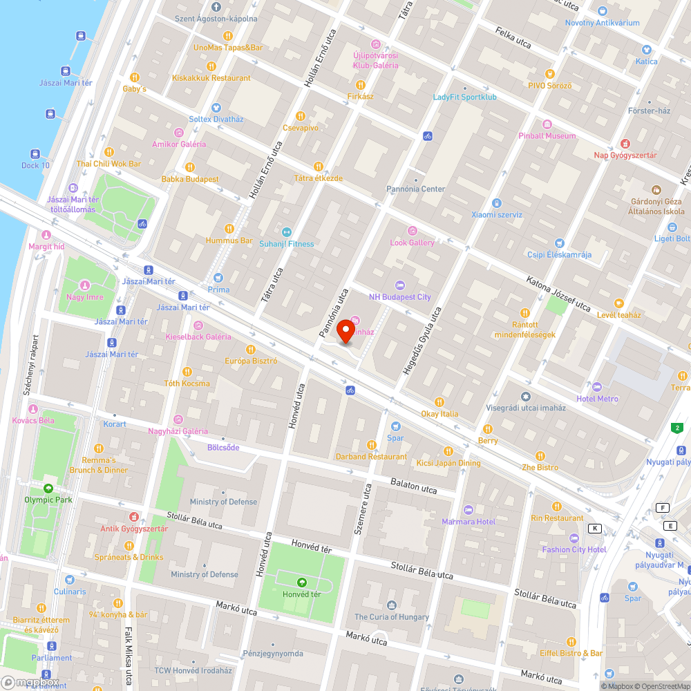 Jól mutatna itt két fa bejelentés helye