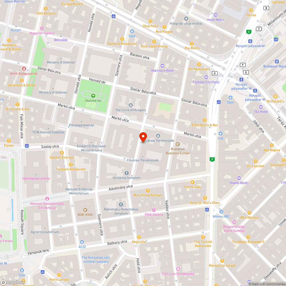 Zászlók kihelyezése - Fővárosi Büntetés-végrehajtási Intézet bejelentés helye