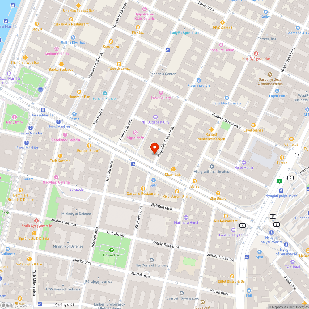 Hiányzó poller és hatalmas lyuk bejelentés helye