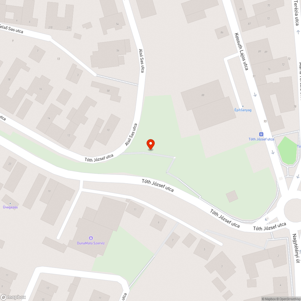 Háztartási hulladék a lépcső mellett bejelentés helye