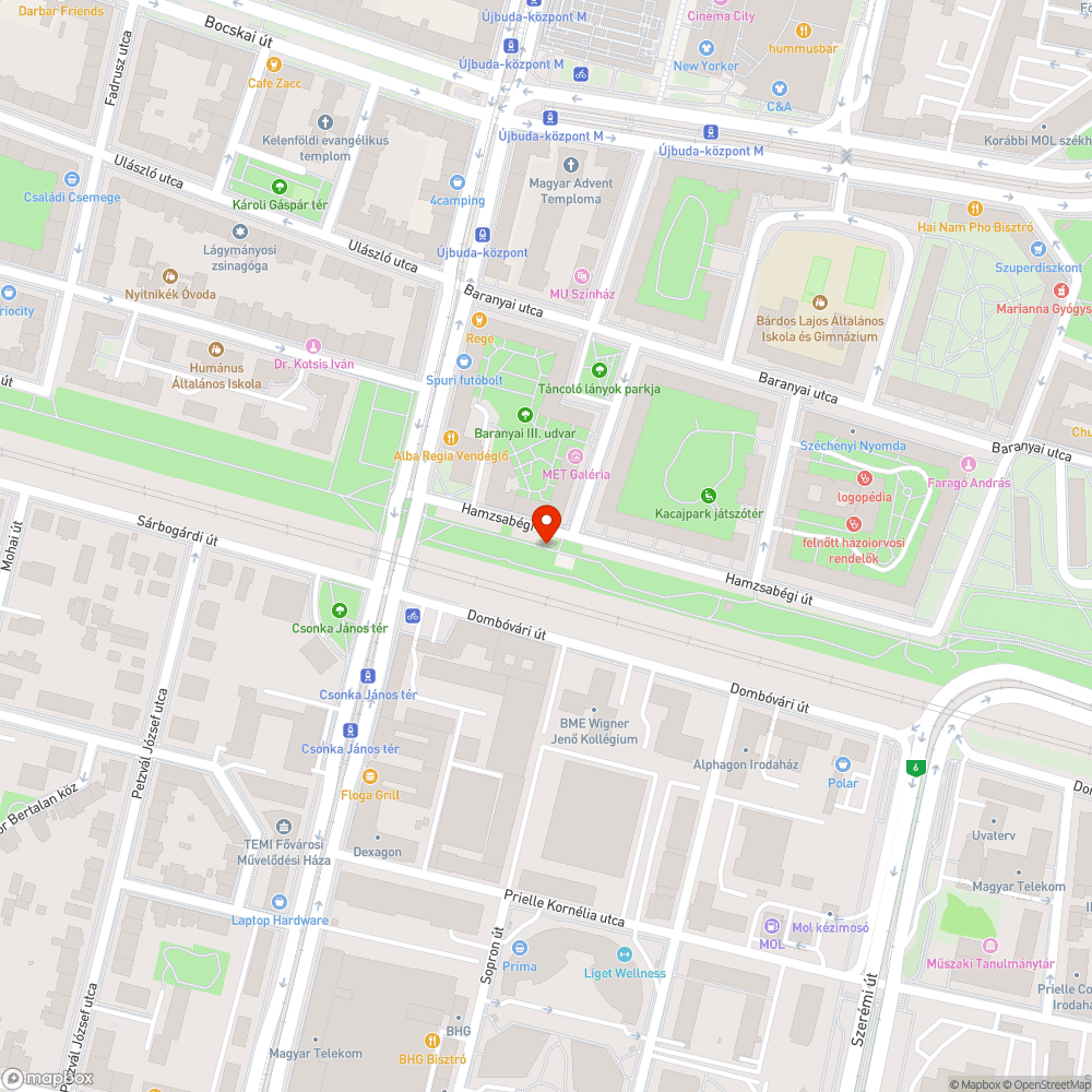 Szeméttel teli zsákok a parkban bejelentés helye