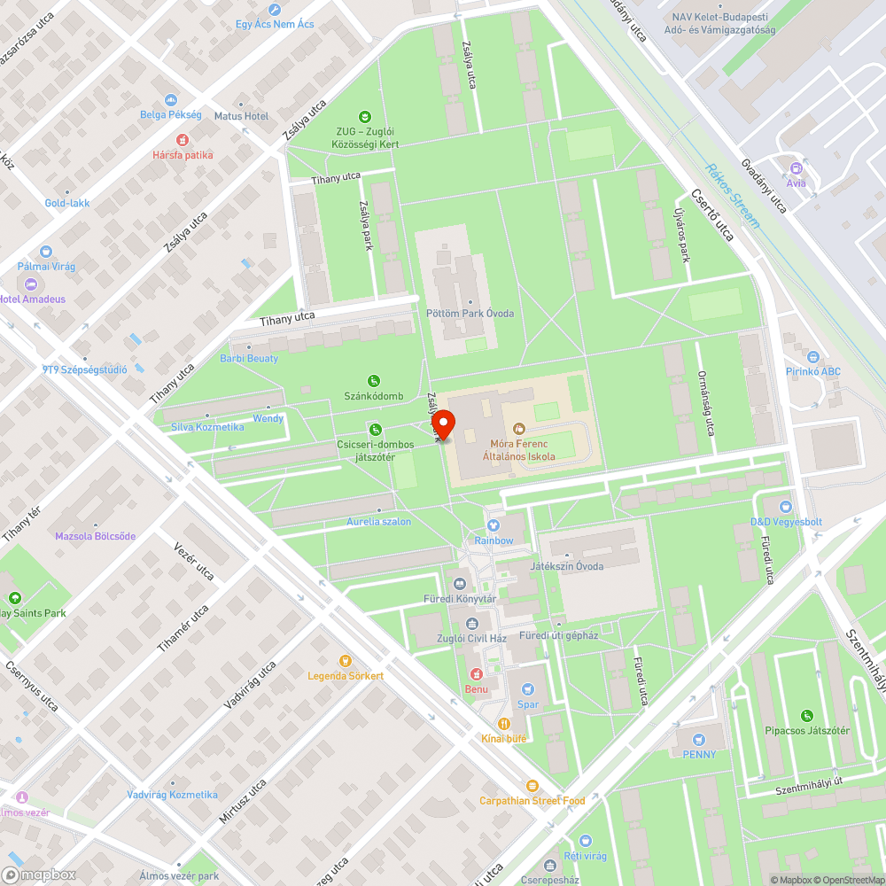 14.ker.Újváros parki iskola előtti szemét bejelentés helye