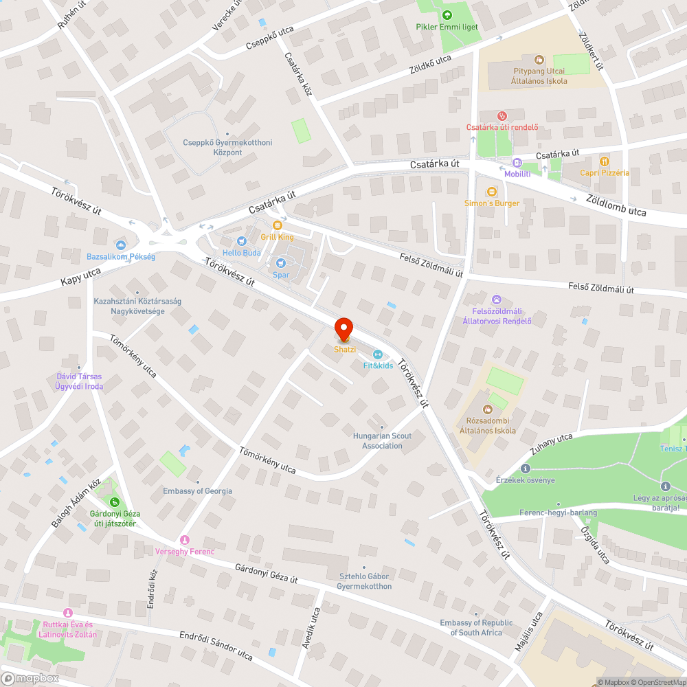 Beszakadás elôtt álló csatornafedél bejelentés helye