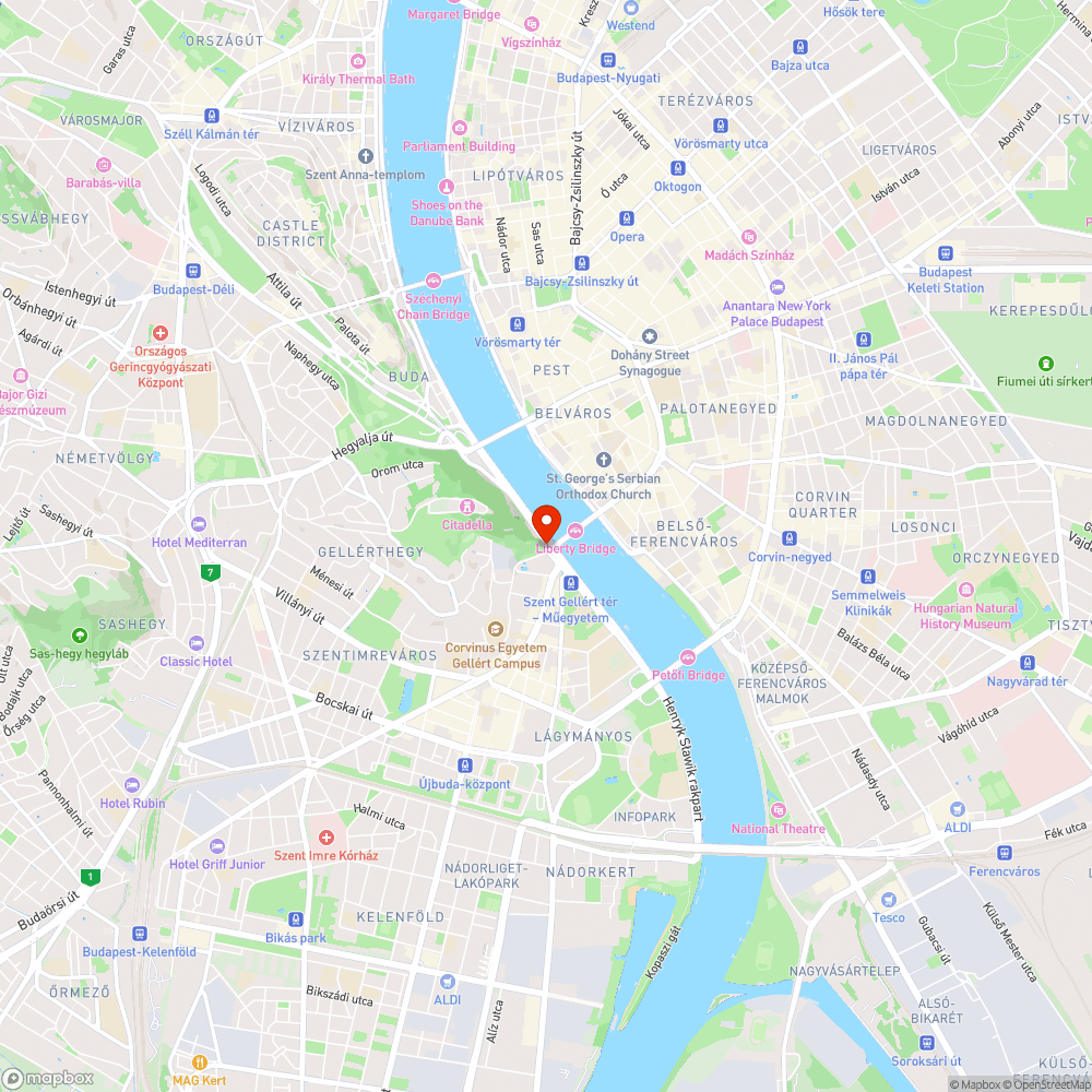 Balesetveszélyesen kialakított busz sáv bejelentés helye