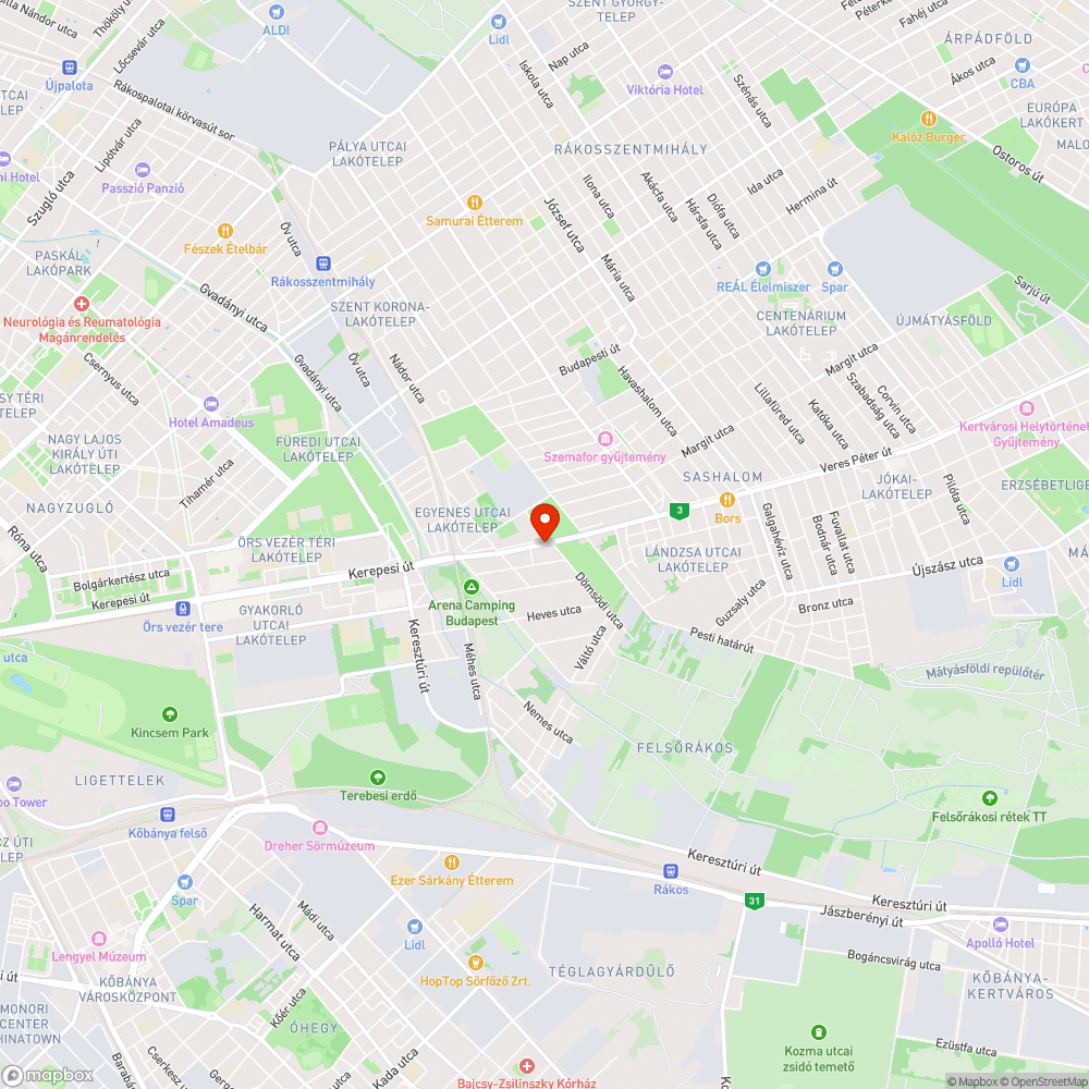 Félig kidőlt, fölösleges és veszélyes karó a kerékpárúton bejelentés helye