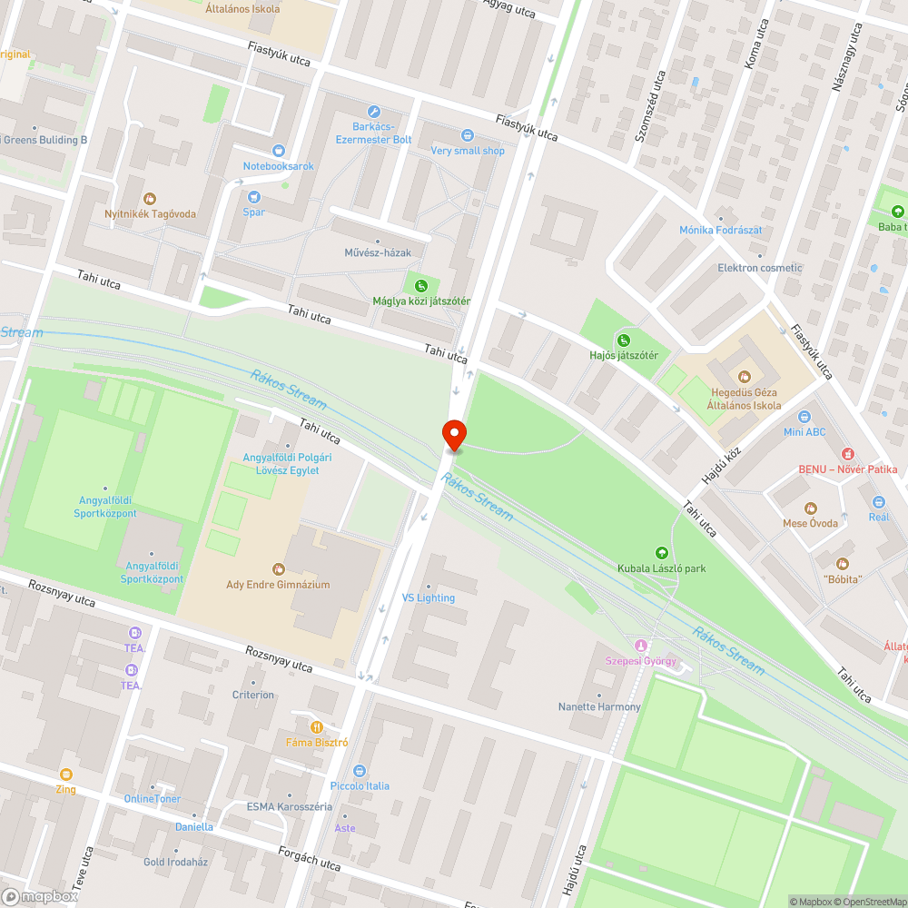 Kiszáradt fa a patakparton bejelentés helye