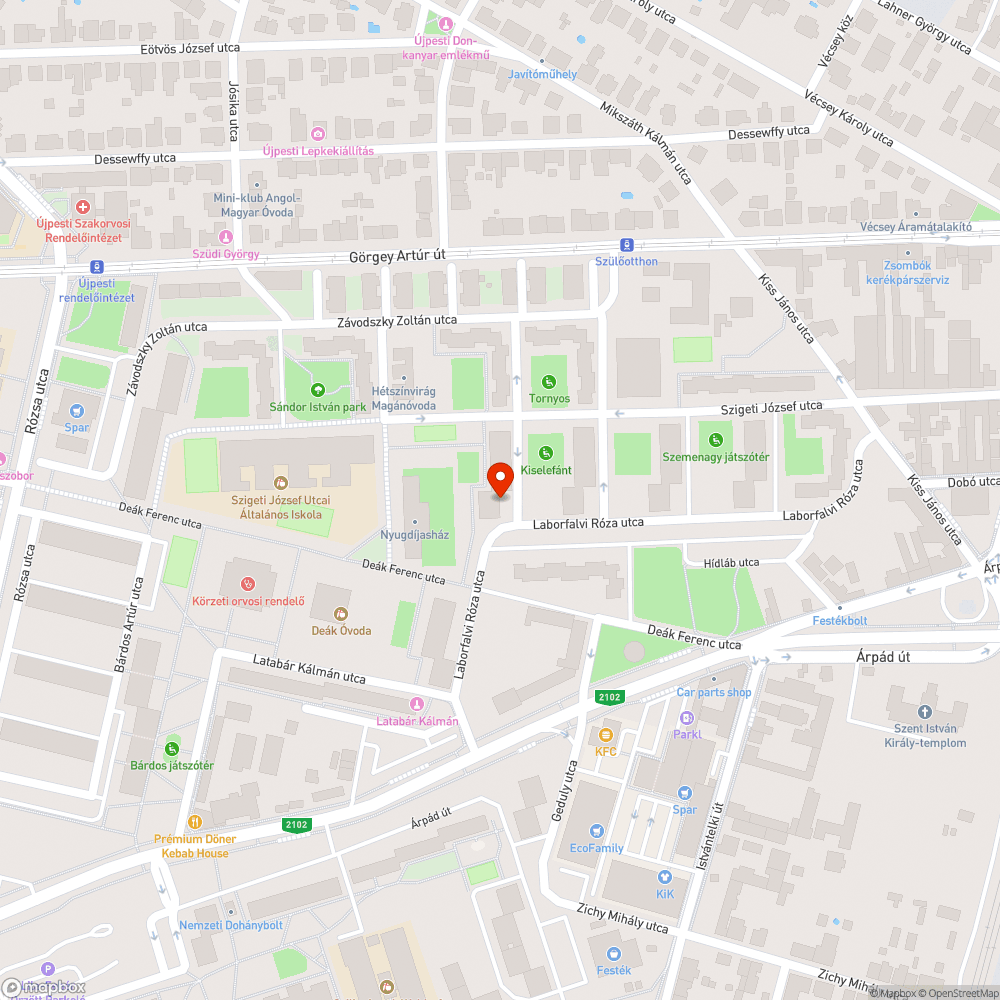 Parkba beálló autó bejelentés helye