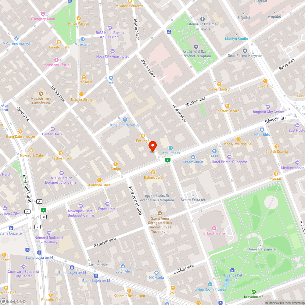 Hiányzó csatornazáró fedél, nagy lyuk a közepén bejelentés helye