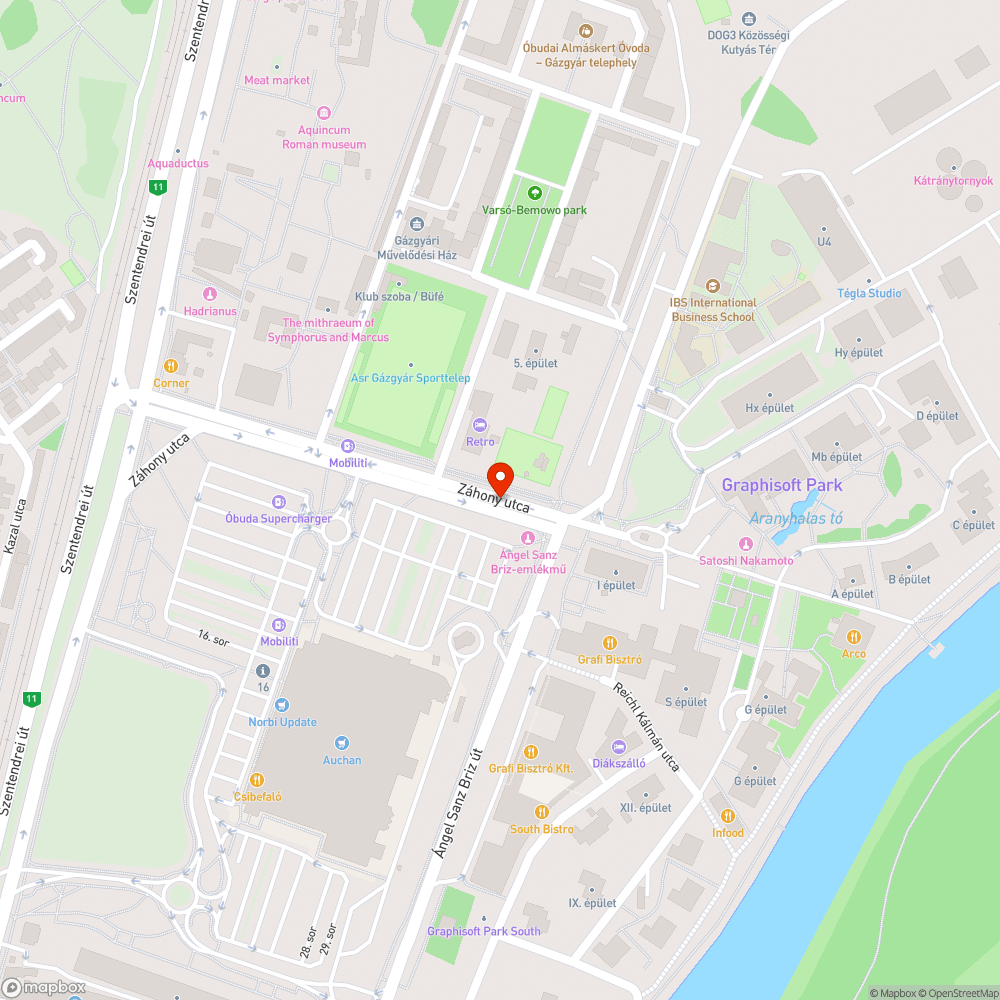 Pakoló övezet tábla takarja a jelzőlámpát bejelentés helye