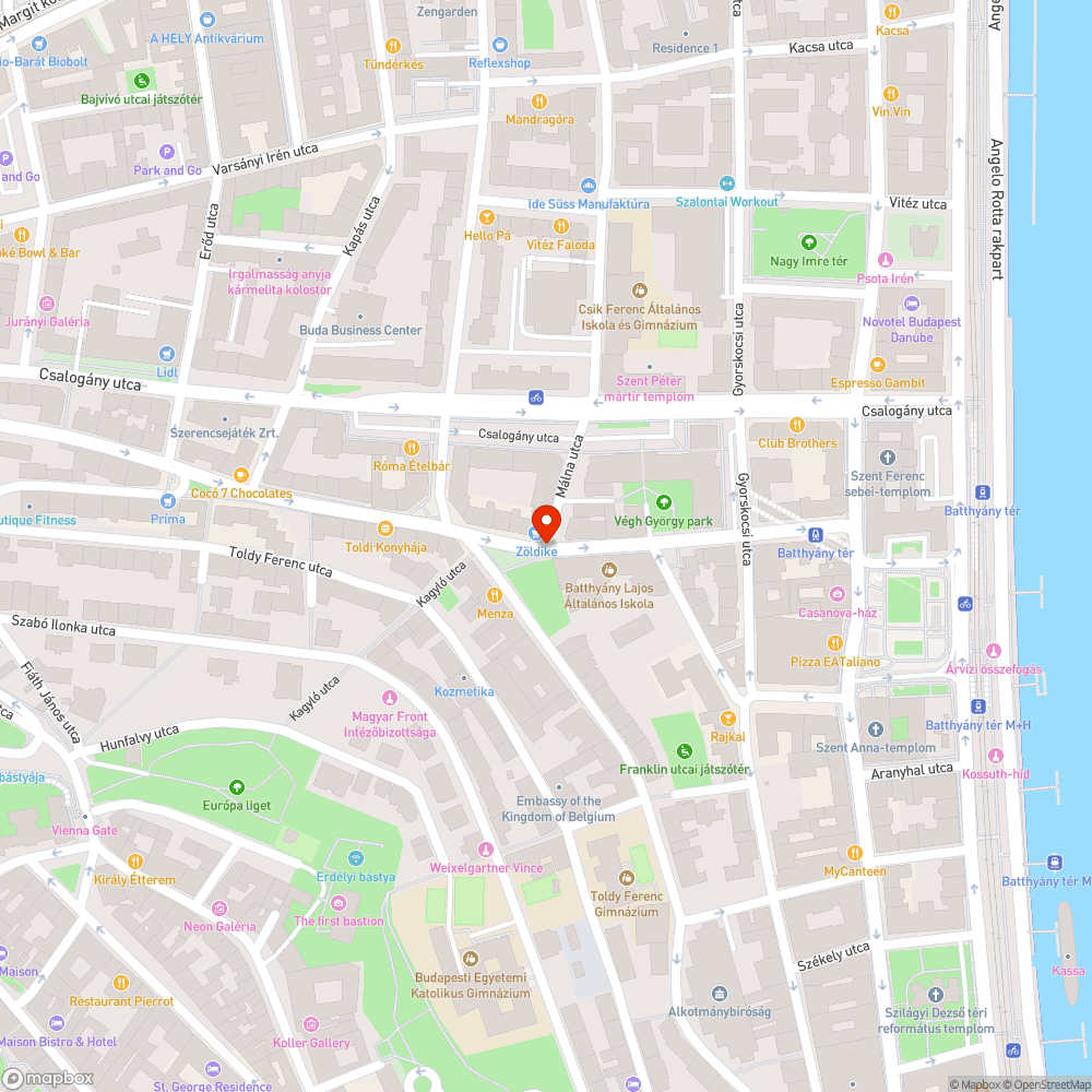 Kifakult, részben eltakart Behajtani tilos tábla bejelentés helye