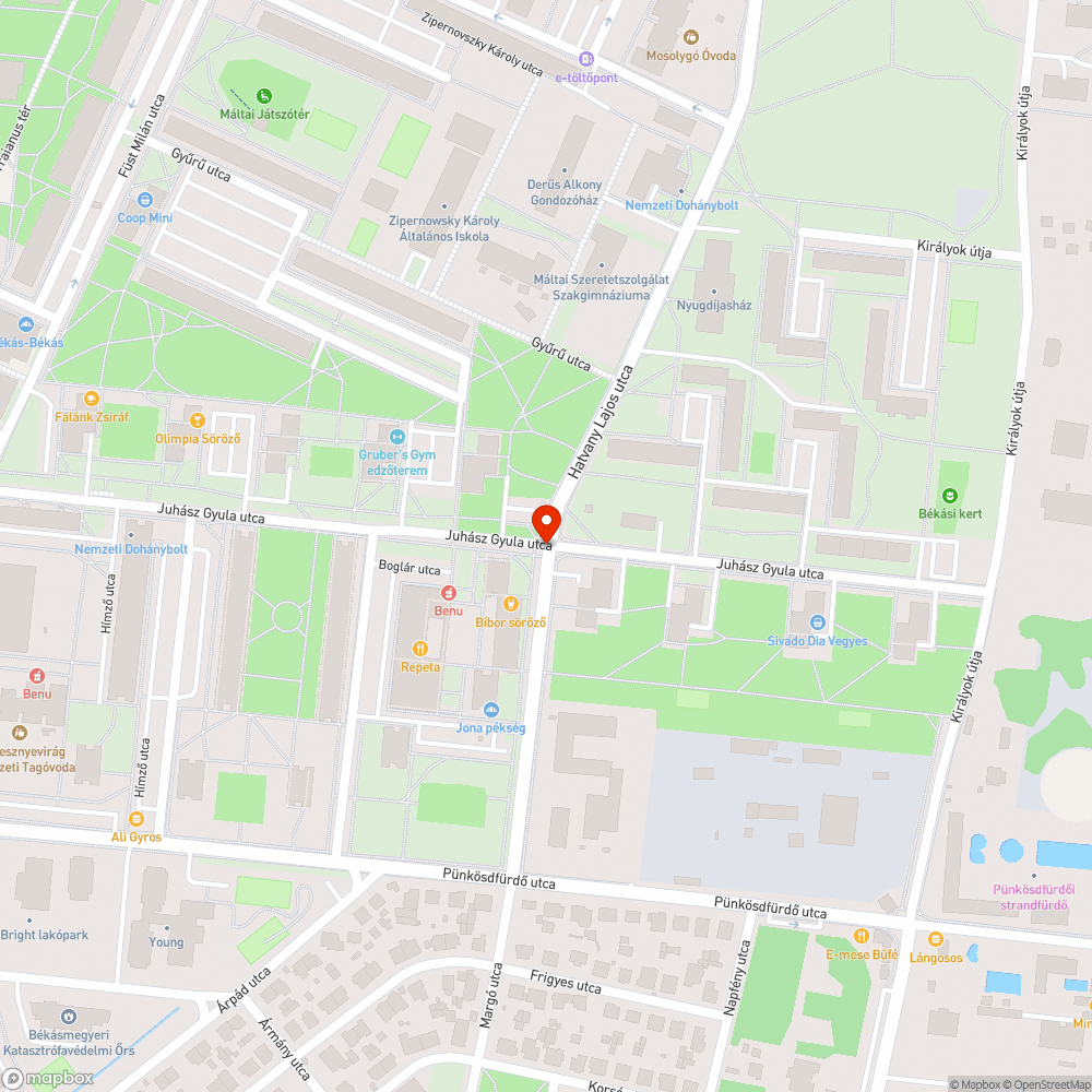 Fa által takart STOP tábla bejelentés helye