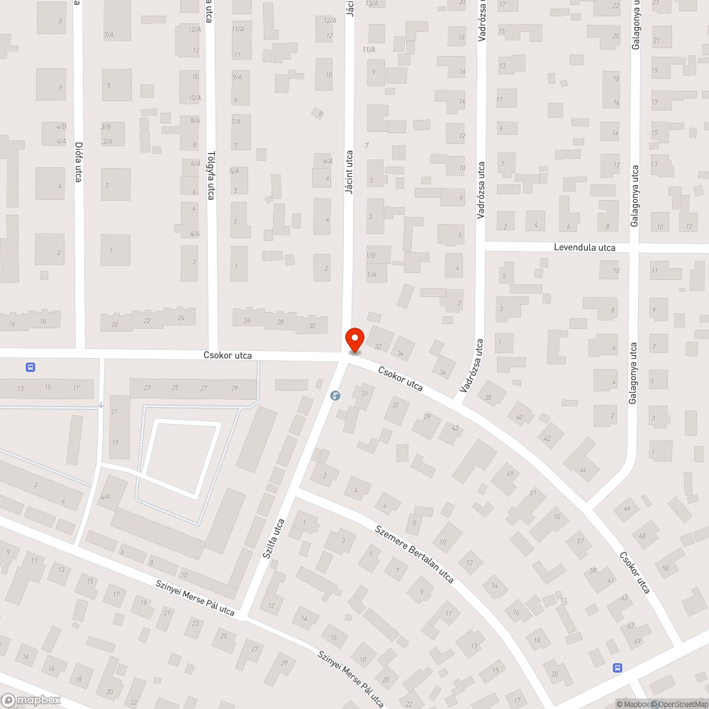 2 kátyú a Csokor utcán bejelentés helye