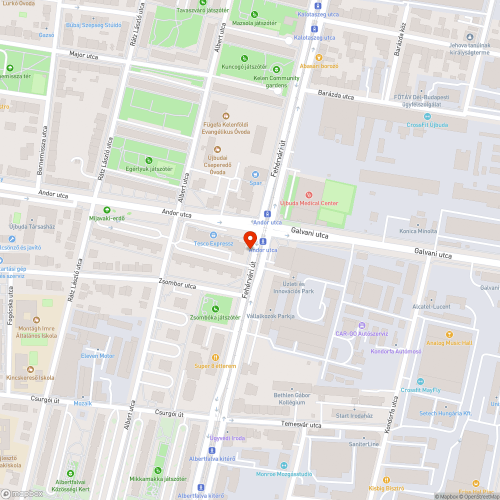 Szétesett reklám esőmegállóban bejelentés helye