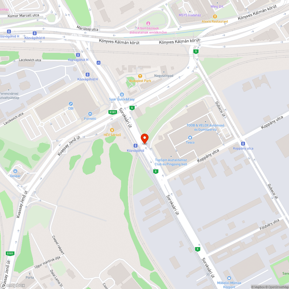 Baleset maradványai (olaj, üvegszilánk) a Soroksári úton bejelentés helye