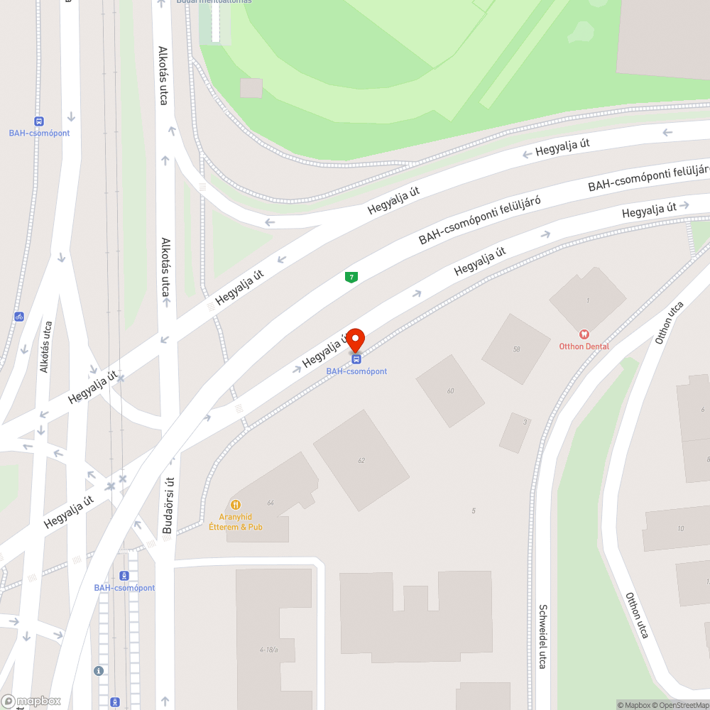 Megrongált buszmegálló - üvegszilánkok szanaszét bejelentés helye