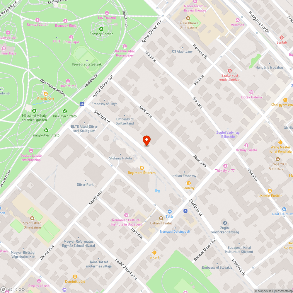 Gyalázatos állapotú utcabútorok a Stefánián bejelentés helye