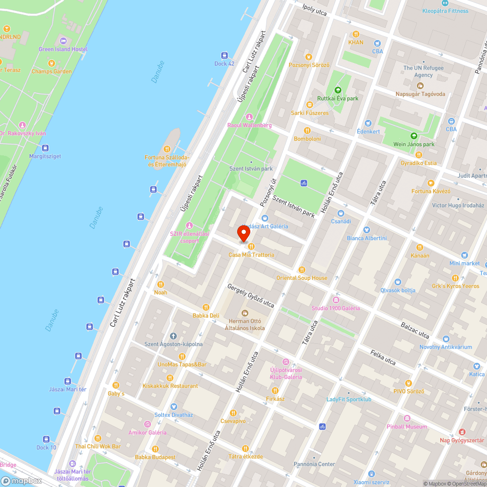 táblák egymás mögött bejelentés helye