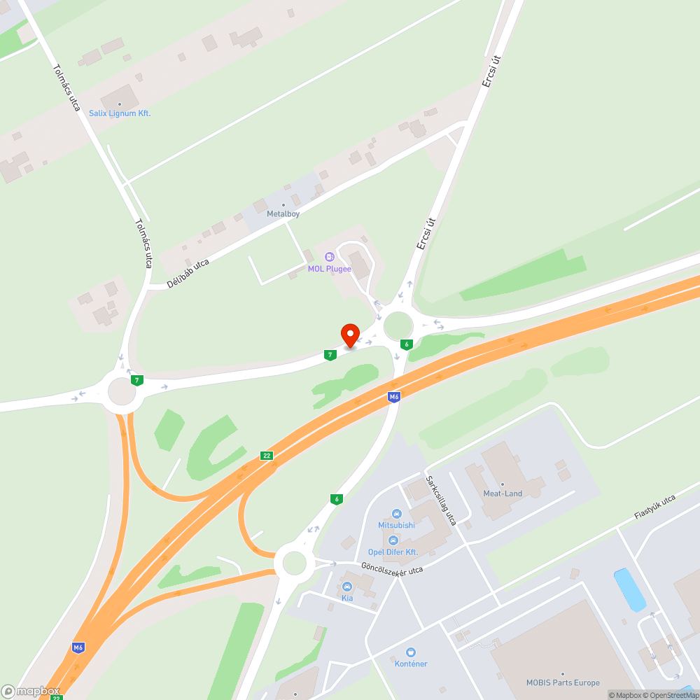 M6 ap. 6-os út feletti hídja alatt, az út mellett kinőtt cserje belóg az útba bejelentés helye