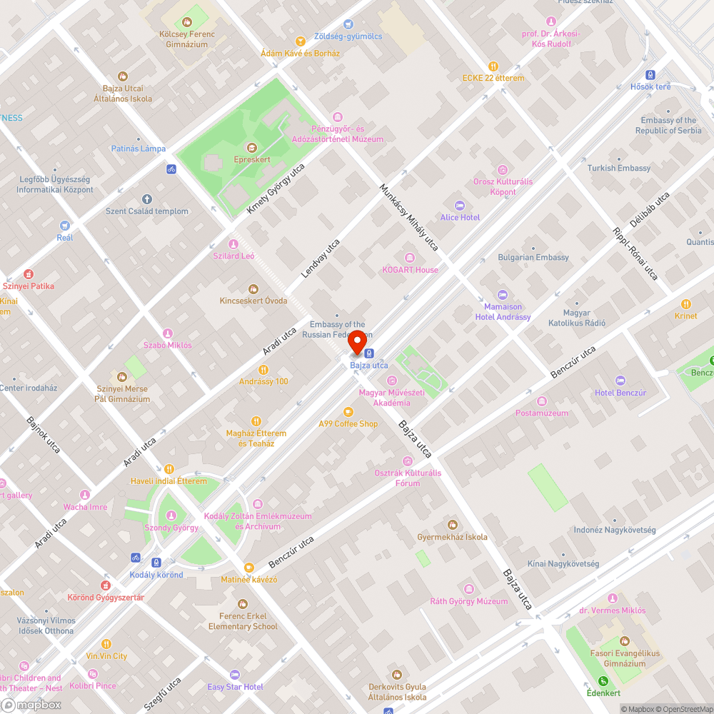 Kialudt fényű metró tábla bejelentés helye