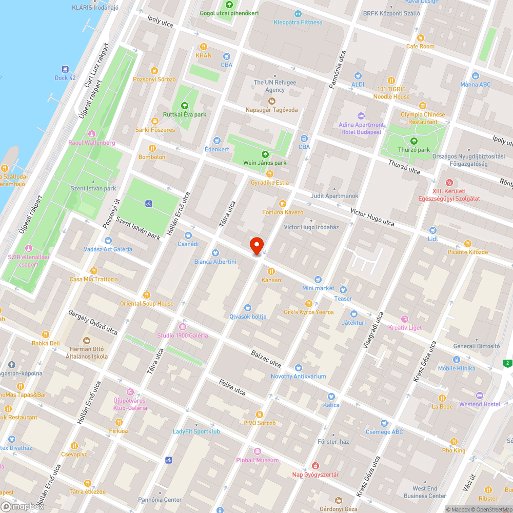 Csaknem fél éve szalaggal elkerített rész bejelentés helye