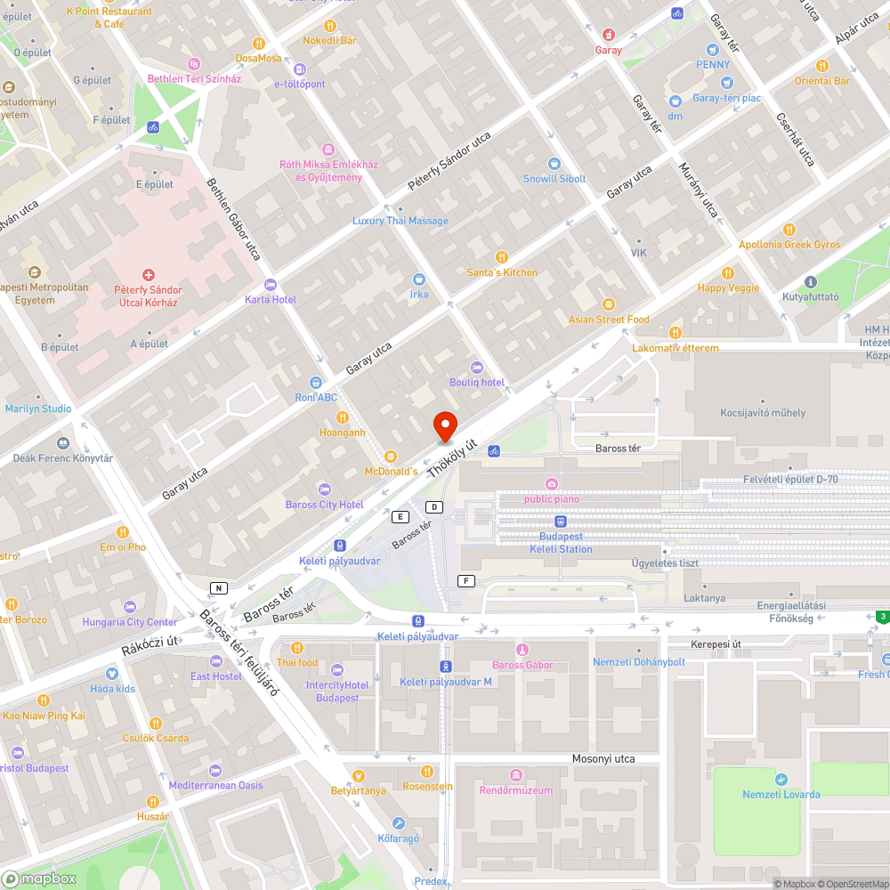 Járdán/buszmegállóban való parkolás bejelentés helye