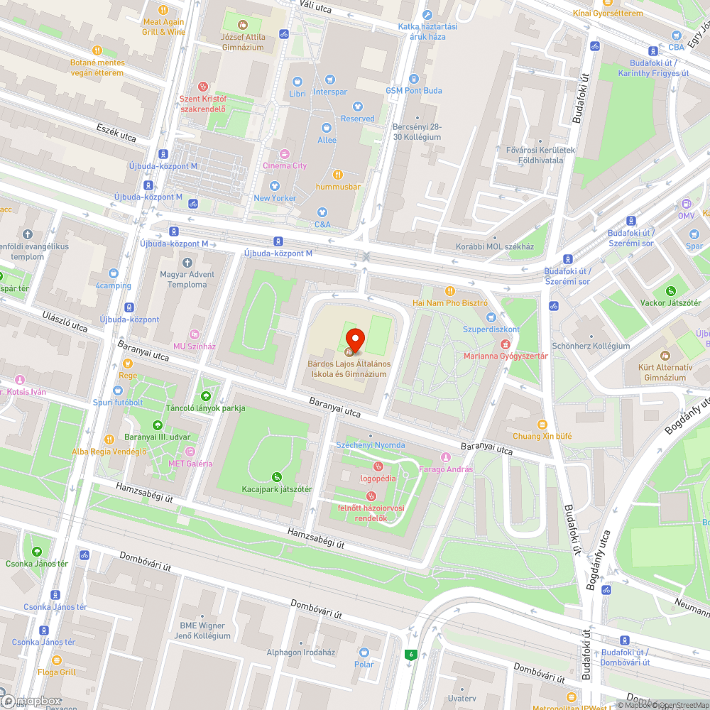 Fenyőfák még mindig kint. bejelentés helye