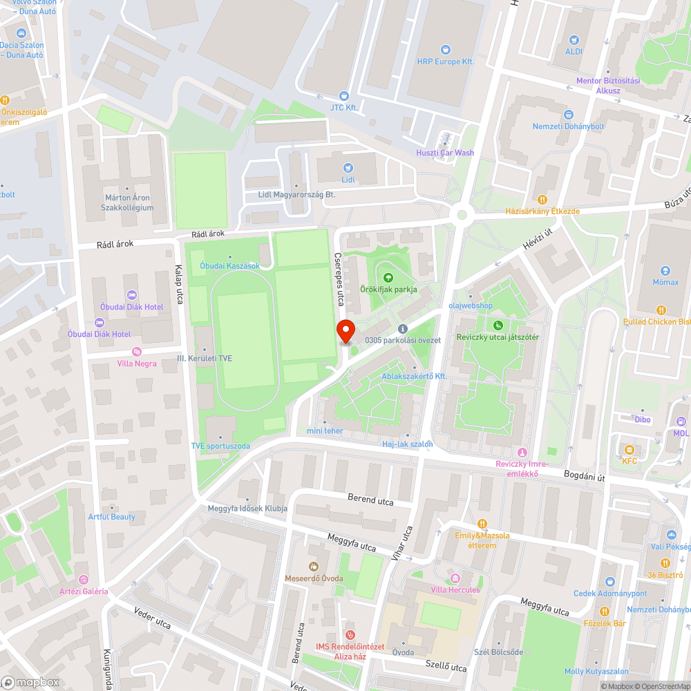 Szemét a sportpálya mellett bejelentés helye