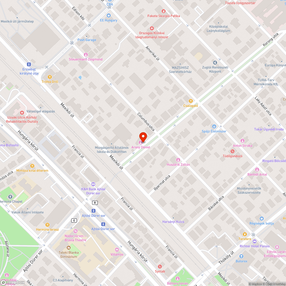 mély lyuk a fasorban bejelentés helye