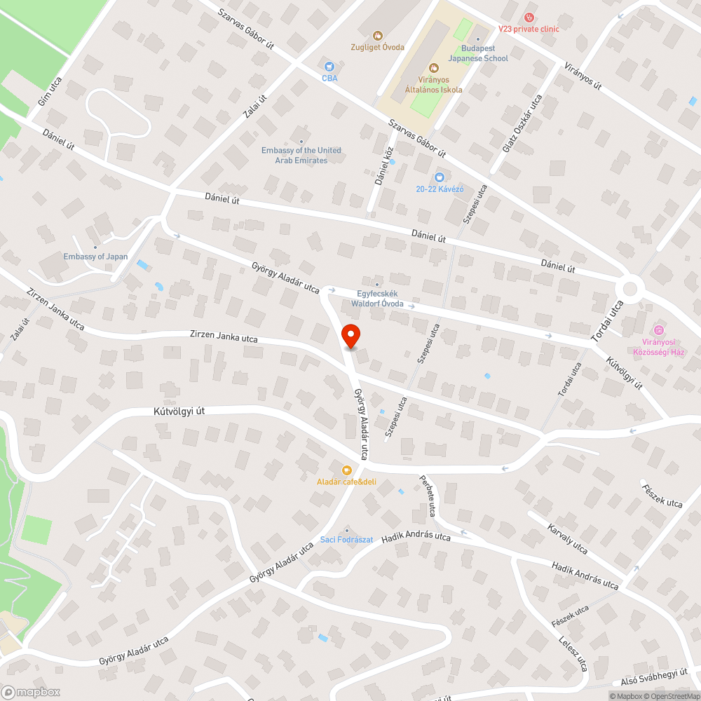 járdaszegély helyett lyuk a Telekom közműfedél mellett bejelentés helye