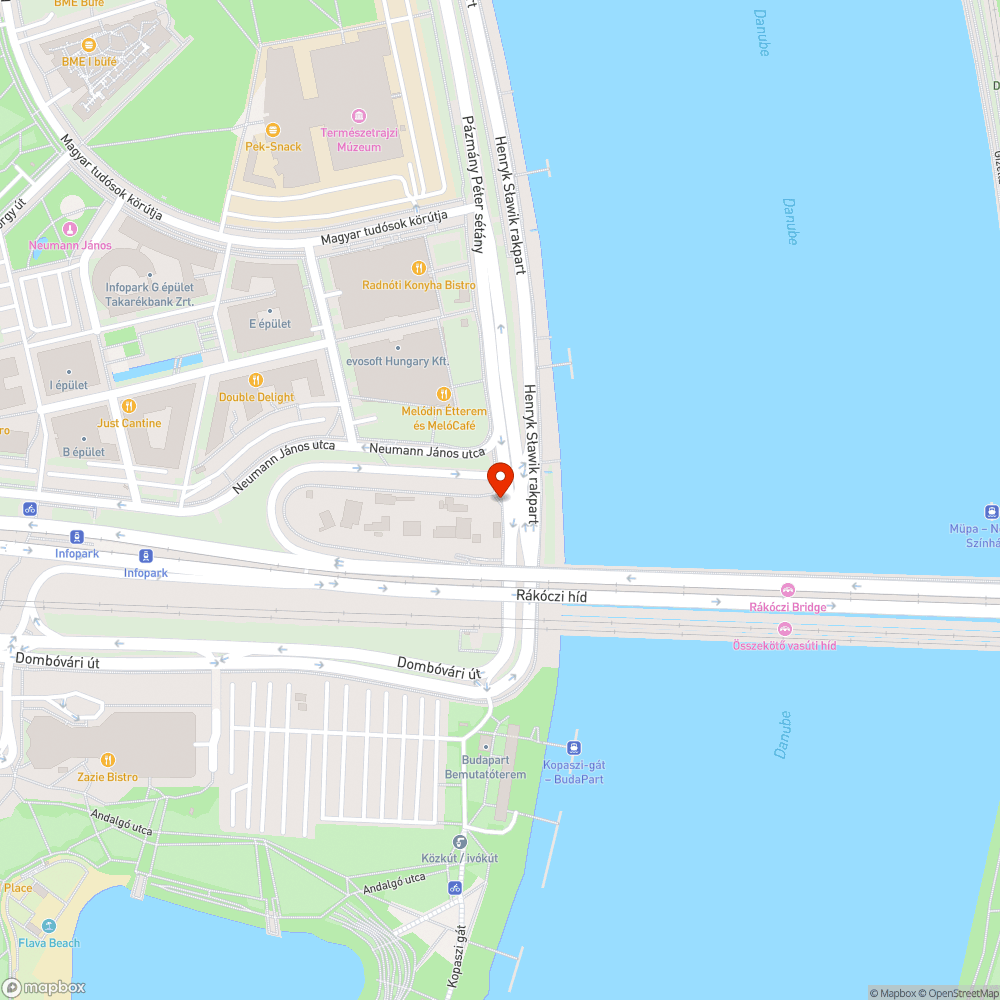 Elhagyott zöld Volkswagen, nyitott ajtóval bejelentés helye