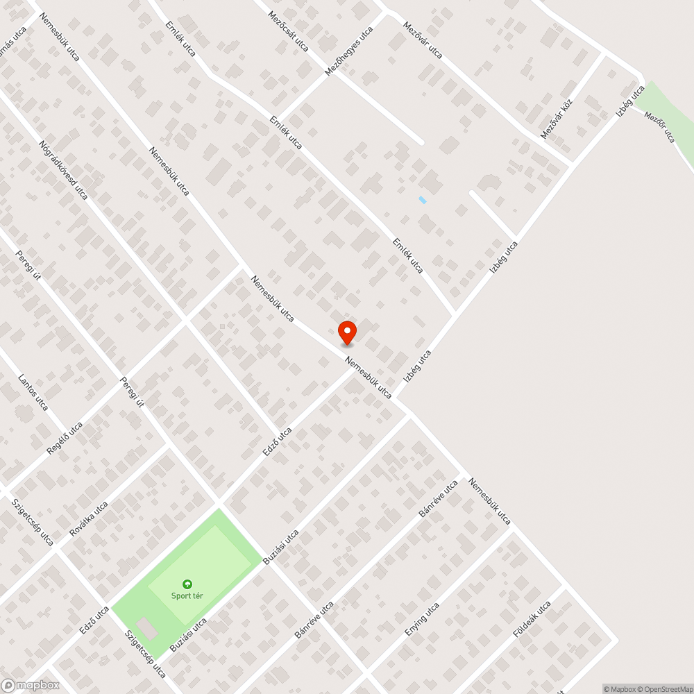 Vezetékeket túlnőtt sérült fa az utcán bejelentés helye