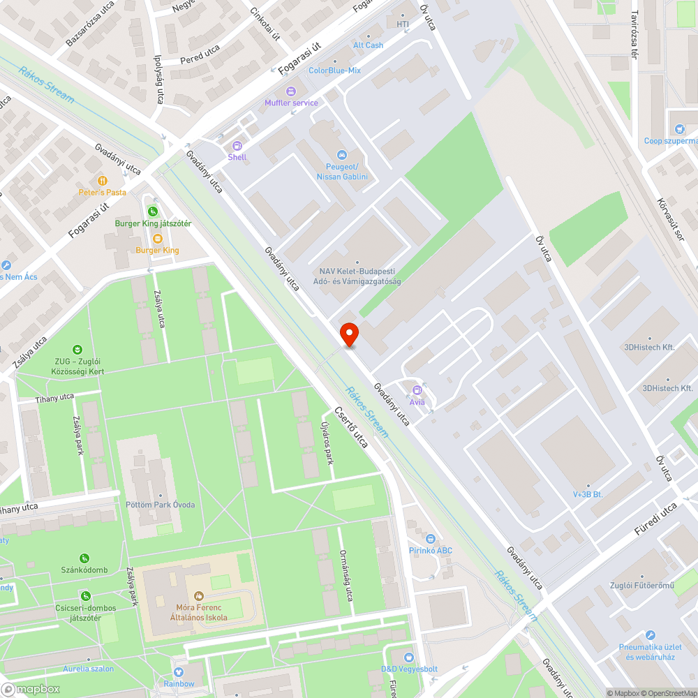 Üres, rozsdás hirdetőoszlop bejelentés helye