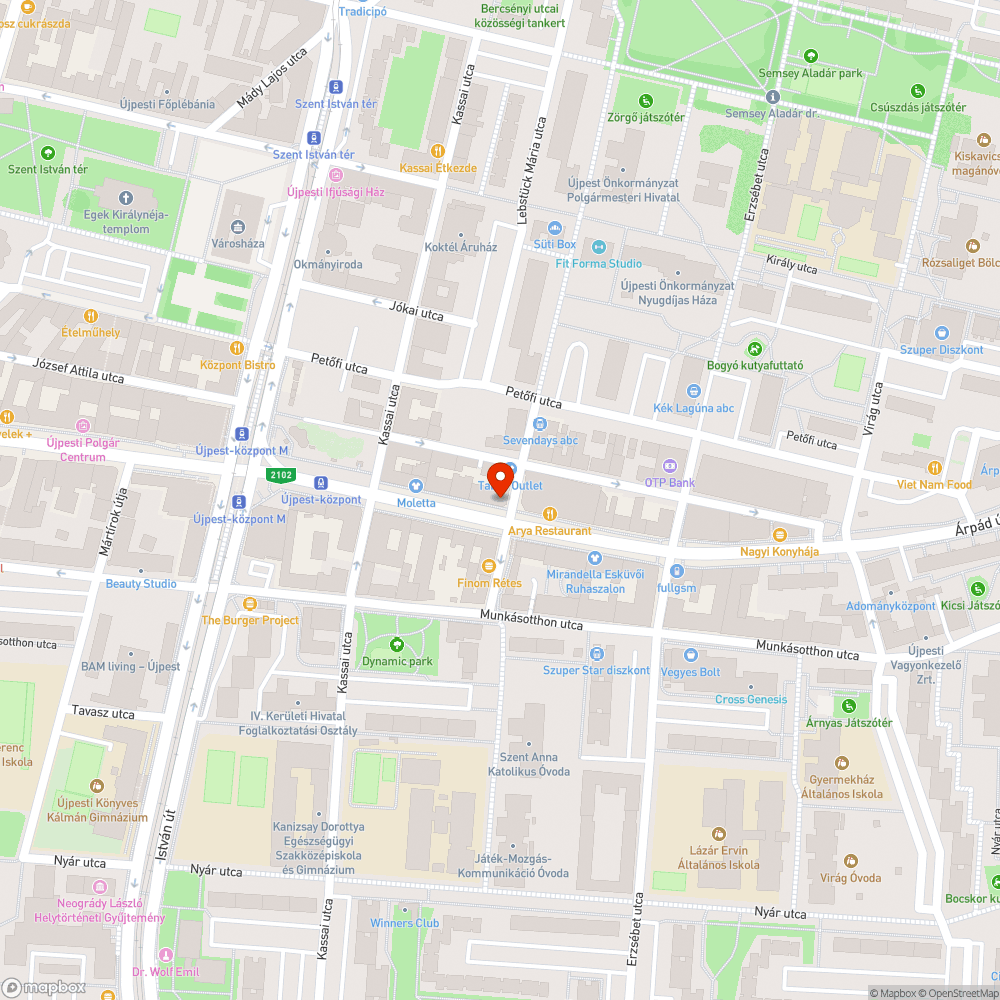 Sérült keretű, kiálló fedlap bejelentés helye