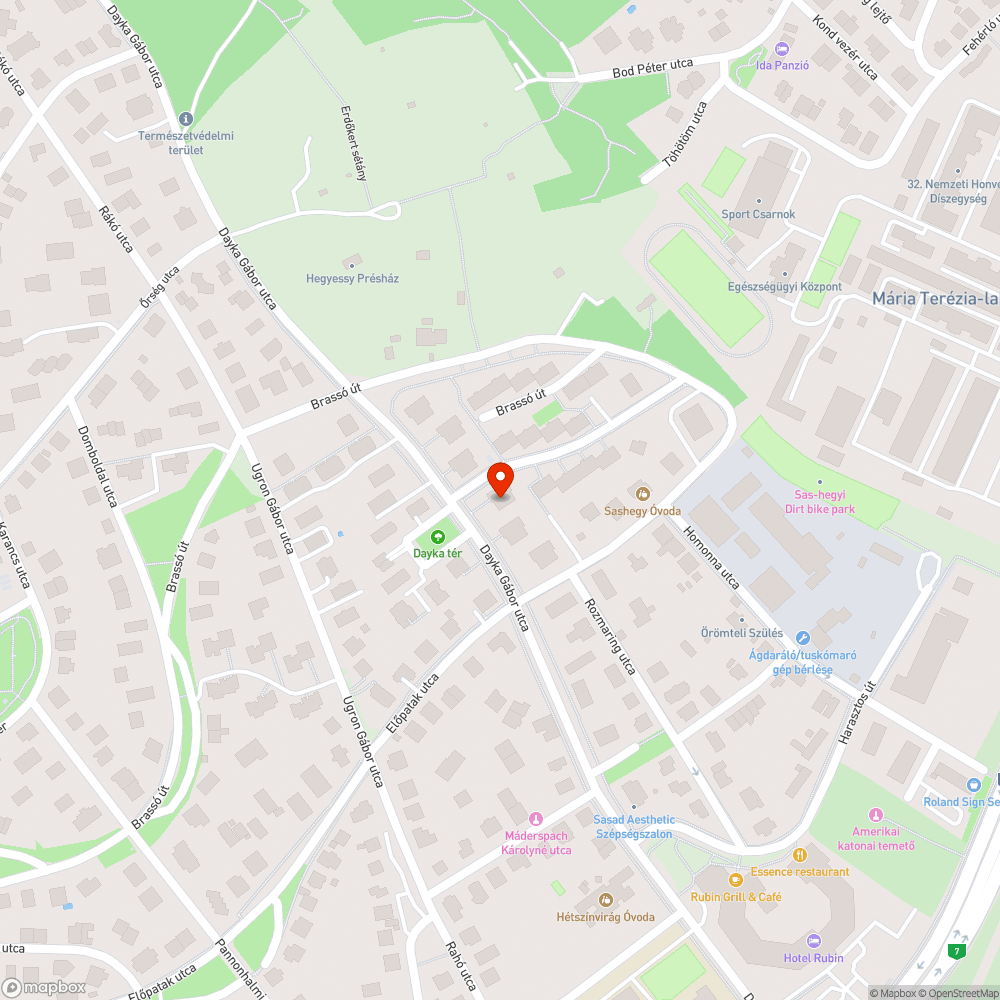 Oszlop funkció nélkül Dayka Gábor utca bejelentés helye