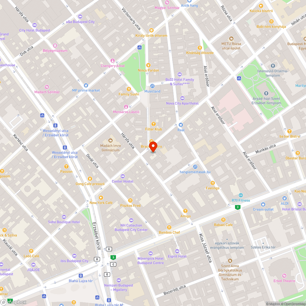 Hatalmas, veszélyes kráter Dohány utca bejelentés helye