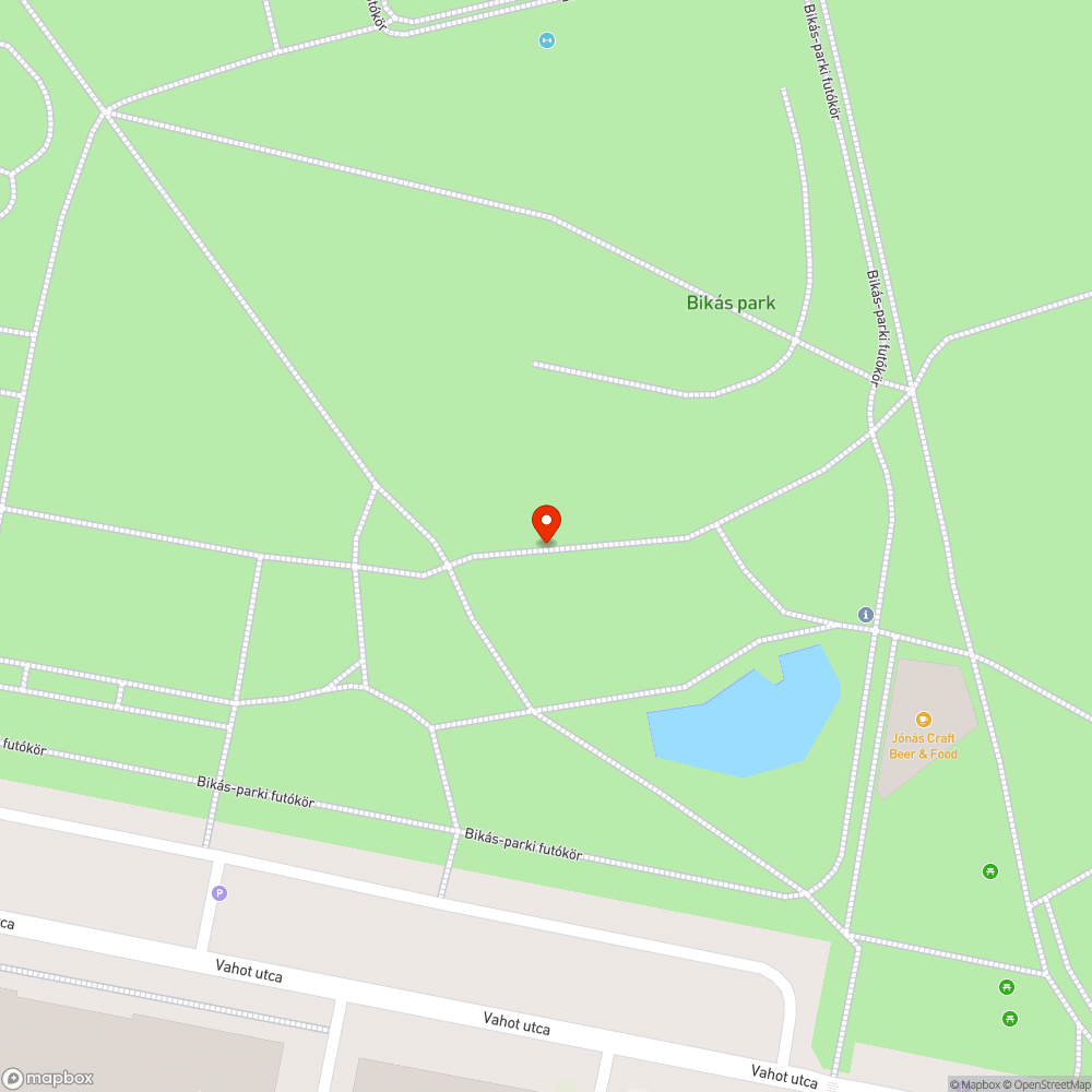 Újbuda felirat összematricázva a Bikás parkban bejelentés helye