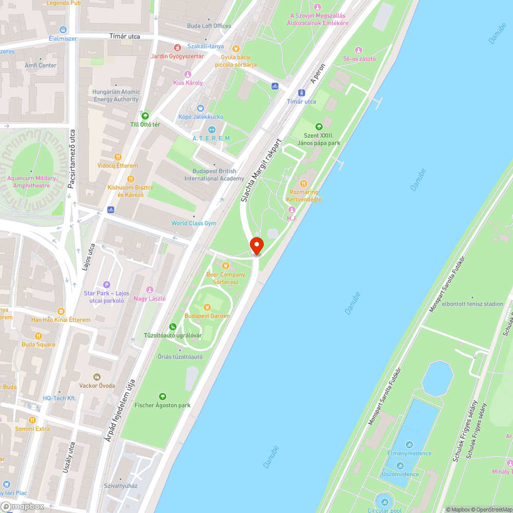 A gyalogátkelőhelynél kettő tábla is kidöntve bejelentés helye