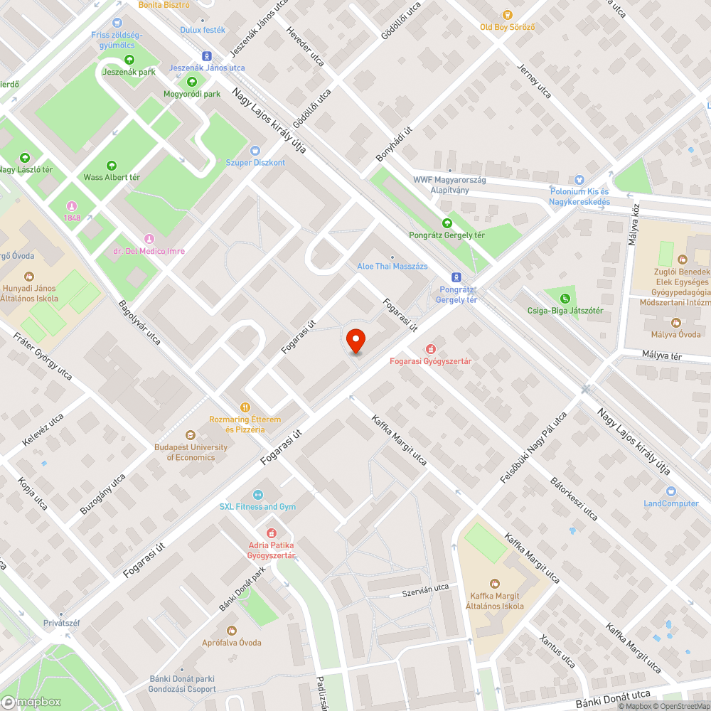 Földes, autókkal zsúfolt zöldterület bejelentés helye